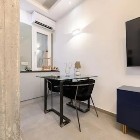 Romantica Vanvitelli Napoli